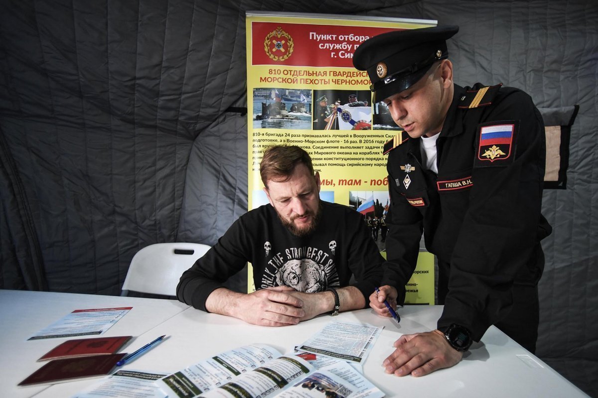 Куда обратиться для поступления на военную службу по контракту? Объясняем.рф